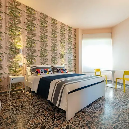 Pensión Budget Carbonazzi 17 Cagliari